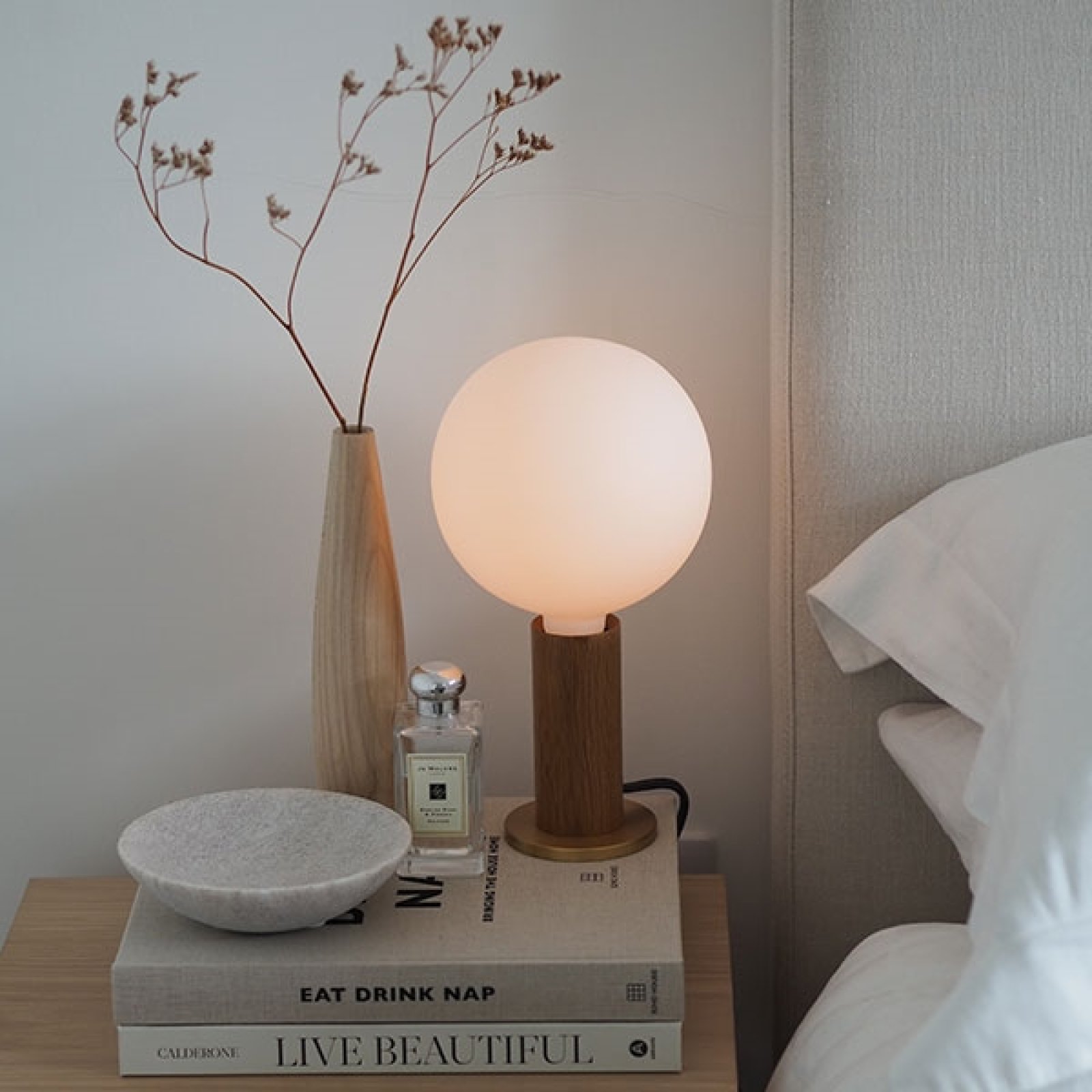 Knuckle Table Lamp