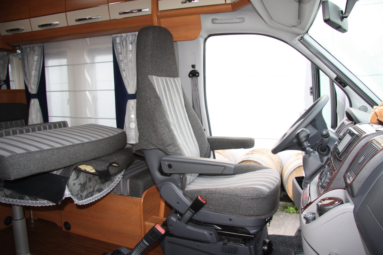 Mobilhome - Camper - Caravan herstofferen