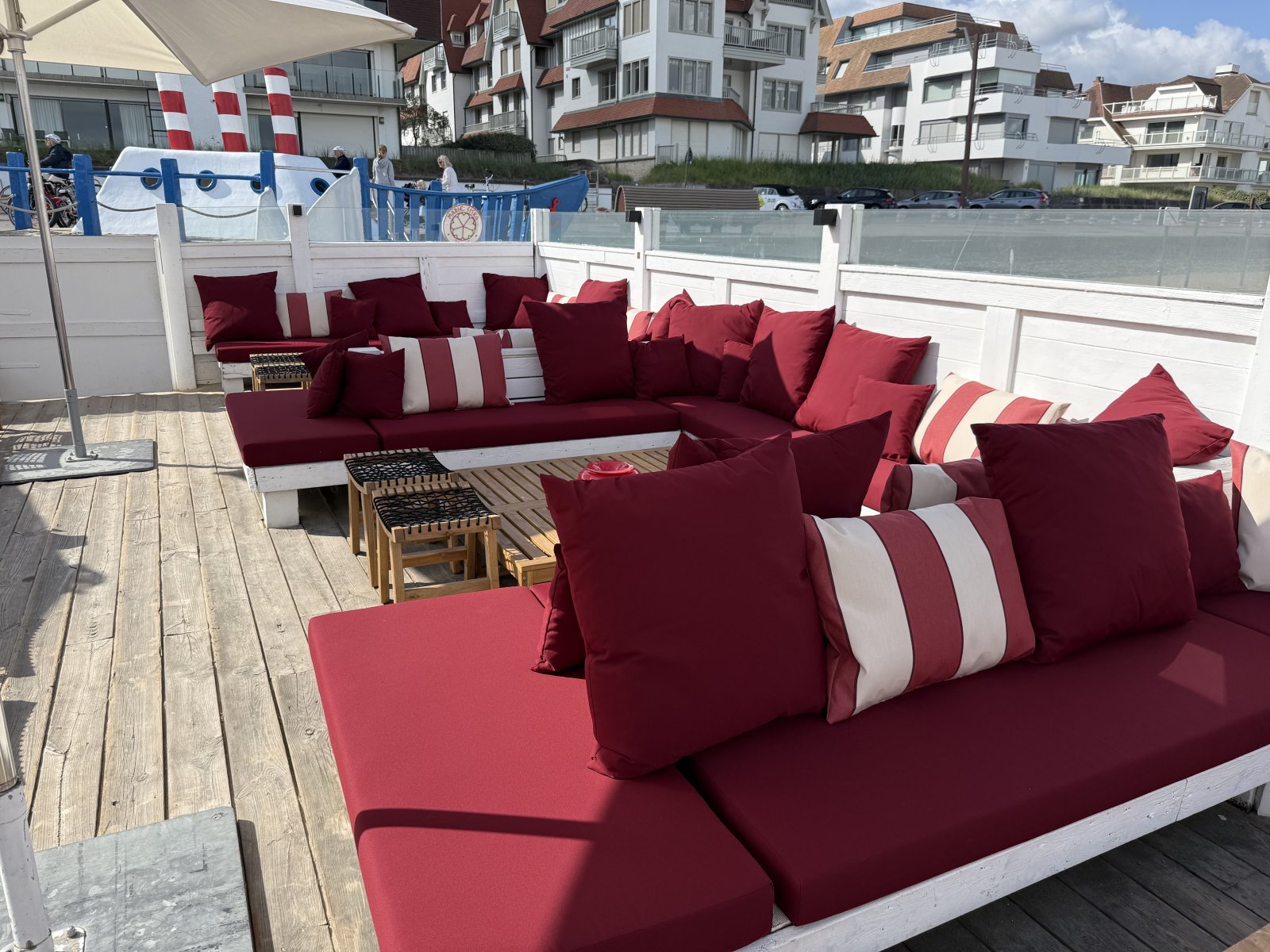 River Woods Beach Club