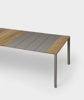 Kristalia  MAKI Slatted Outdoor Tuintafel